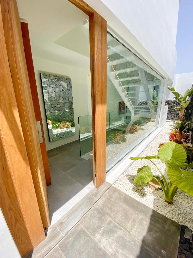 Rocavista - Villa With Heated Rooftop Pool And Amazing Ocean View Costa Adeje  Extérieur photo