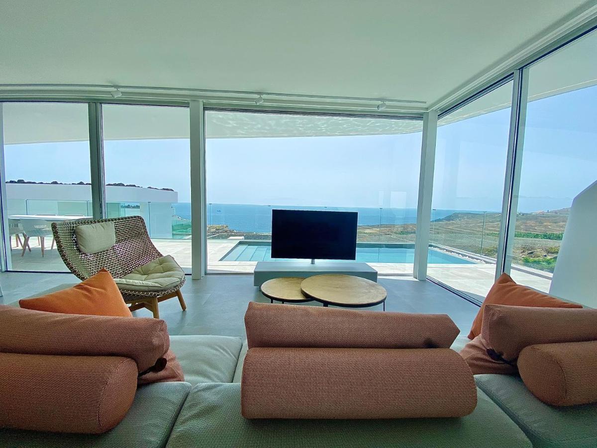 Rocavista - Villa With Heated Rooftop Pool And Amazing Ocean View Costa Adeje  Extérieur photo