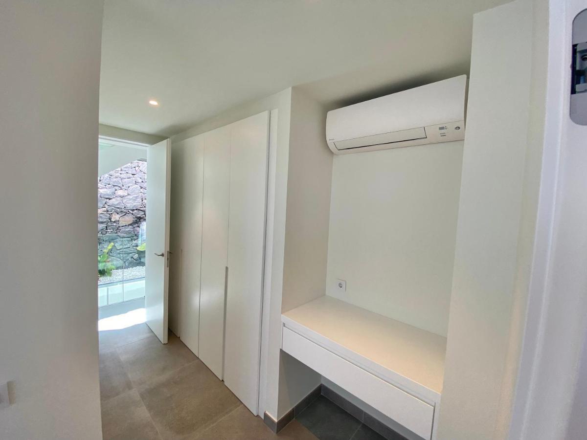 Rocavista - Villa With Heated Rooftop Pool And Amazing Ocean View Costa Adeje  Extérieur photo