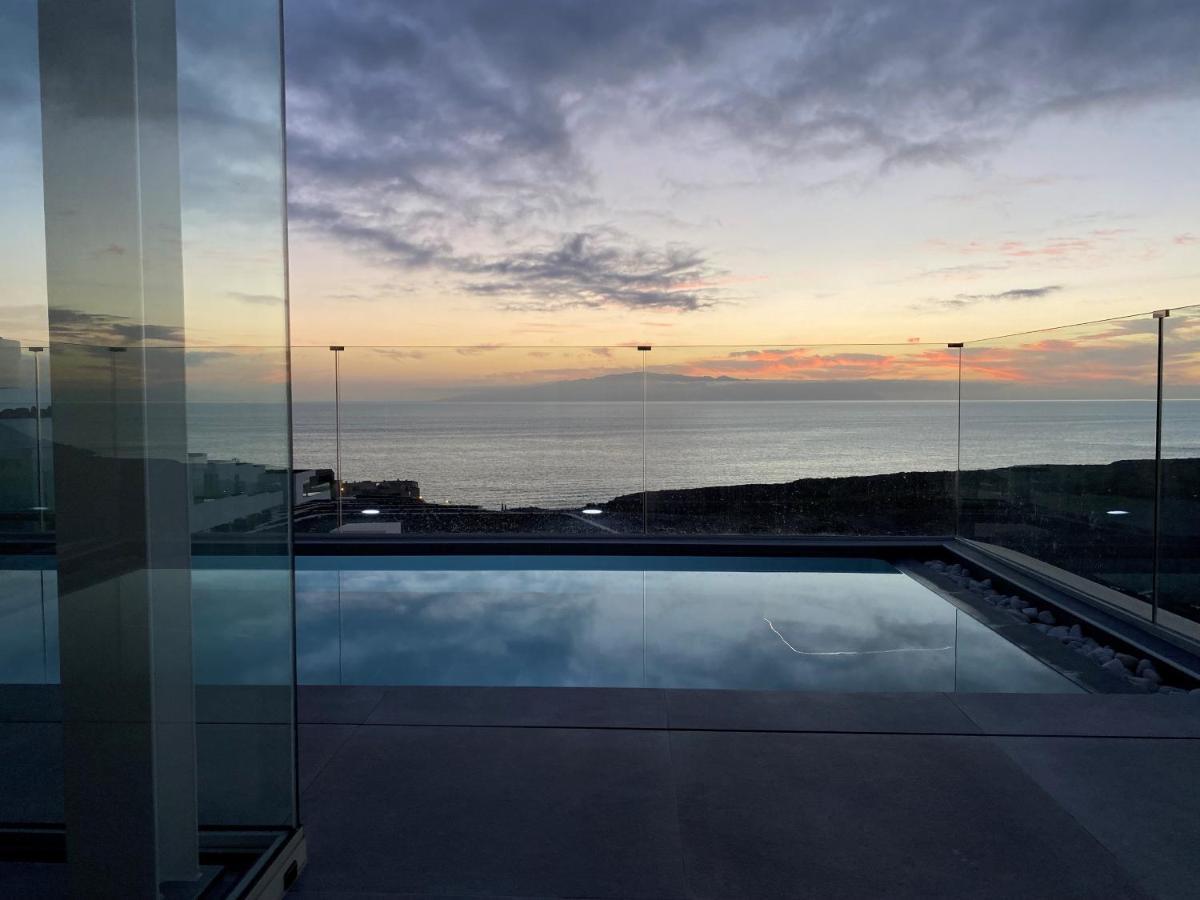 Rocavista - Villa With Heated Rooftop Pool And Amazing Ocean View Costa Adeje  Extérieur photo
